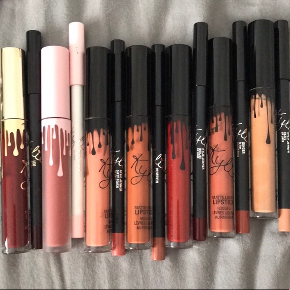2 for 24 Kylie Cosmetics Lip kits - Picture 2 of 2